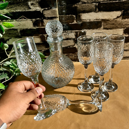 Heaven® 7-Piece Vine Water Set – 1 Decanter & 6 Matching Drinking Glasses