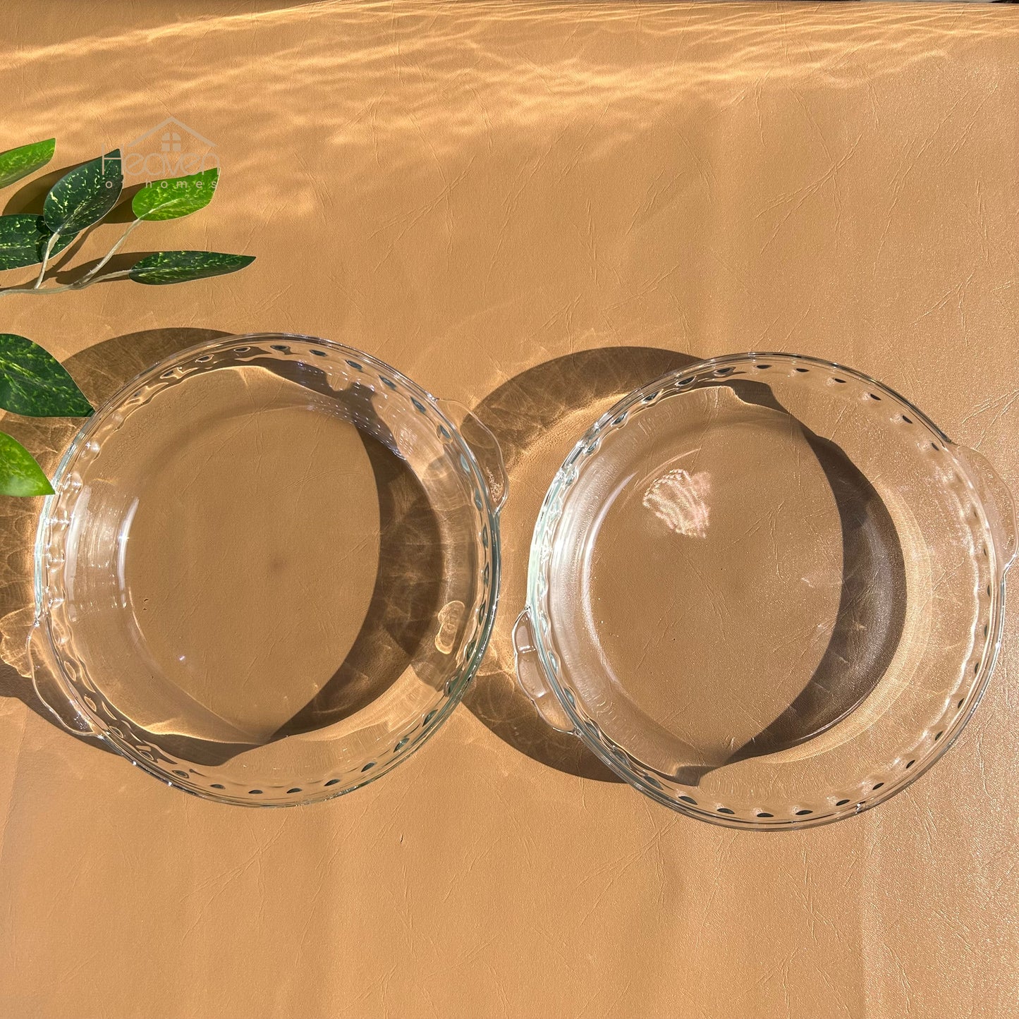 Heaven Set of 2 Transparent Glass Pizza Baking Dishes | 8.5 Inch Oven-Safe Plates - Heaven of homes - Sale Pakistan