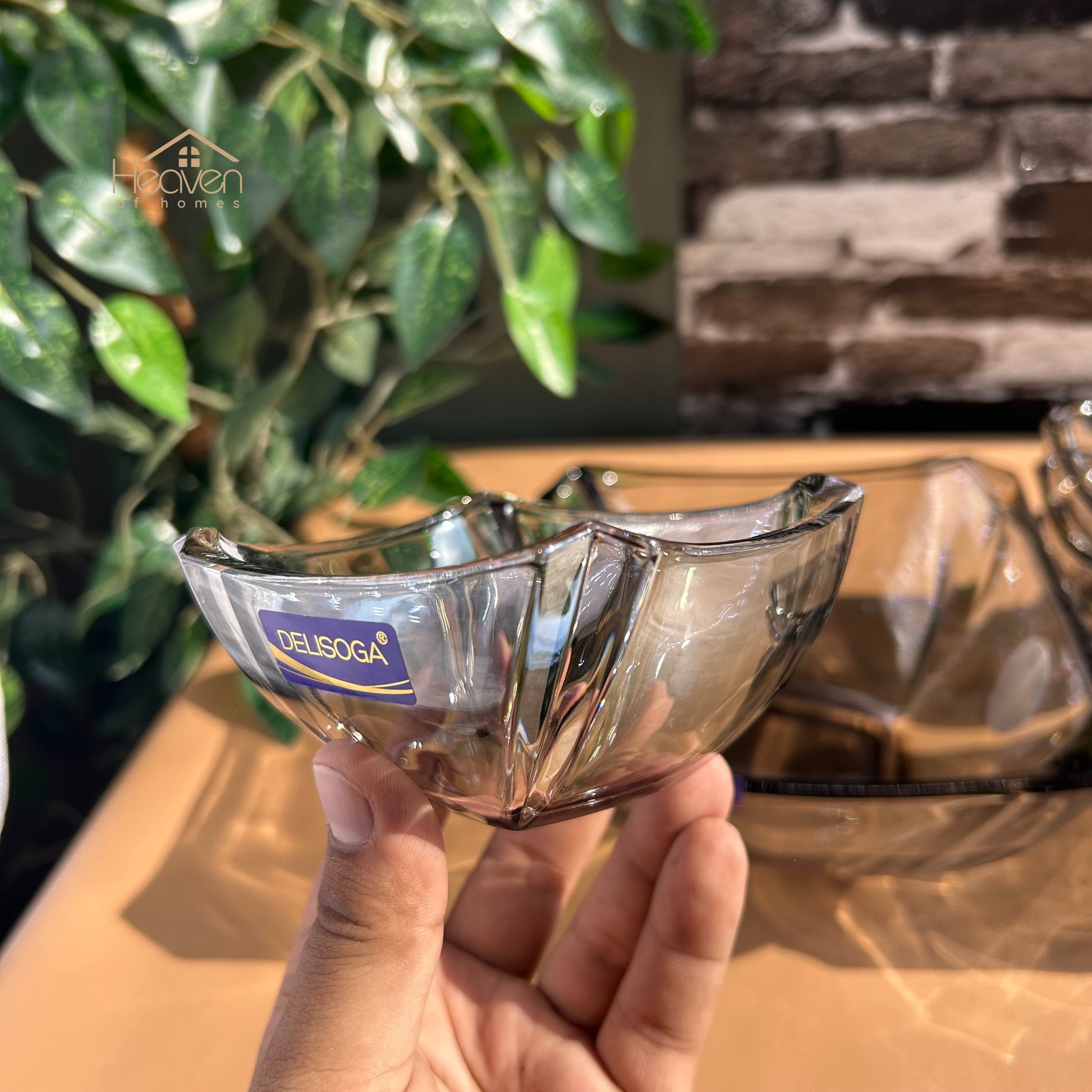 Delisoga® 7-Piece Colored Glass Ice Cream & Fruit Serving Set – Premium Glassware Collection - Heaven of homes - Sale Pakistan