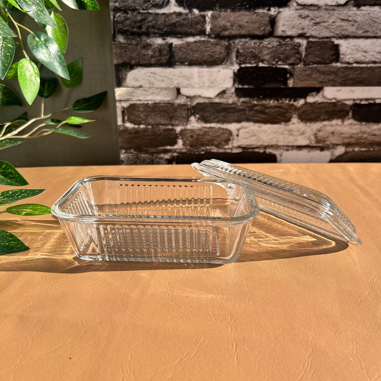 Butter Dish Made Of Clear Glass For Better Freshness Butter Dish with Lid - Heaven of homes - Sale Pakistan