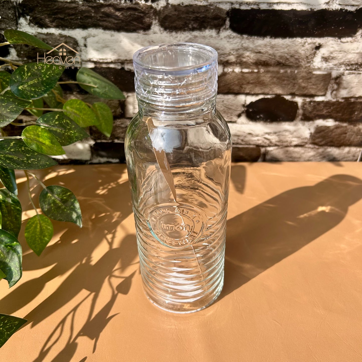 Limon Glass Bottle with Lid Imported Glass Water Bottles For Office and Homes 1 Liter - Heaven of homes - Sale Pakistan