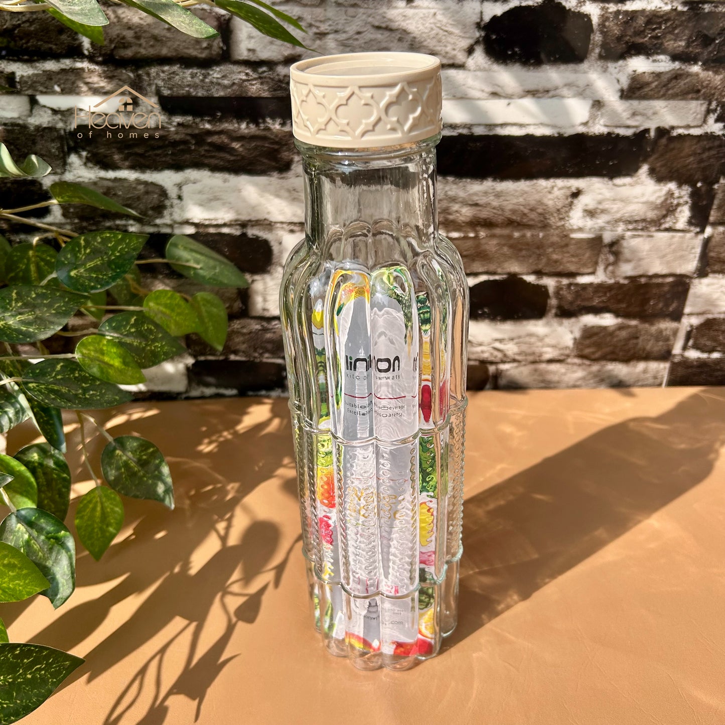 Limon Glass Bottle with Lid Imported Glass Water Bottles For Office and Homes 1 Liter - Heaven of homes - Sale Pakistan