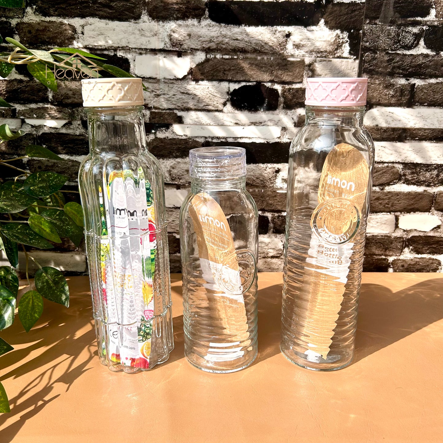 Limon Glass Bottle with Lid Imported Glass Water Bottles For Office and Homes 1 Liter - Heaven of homes - Sale Pakistan