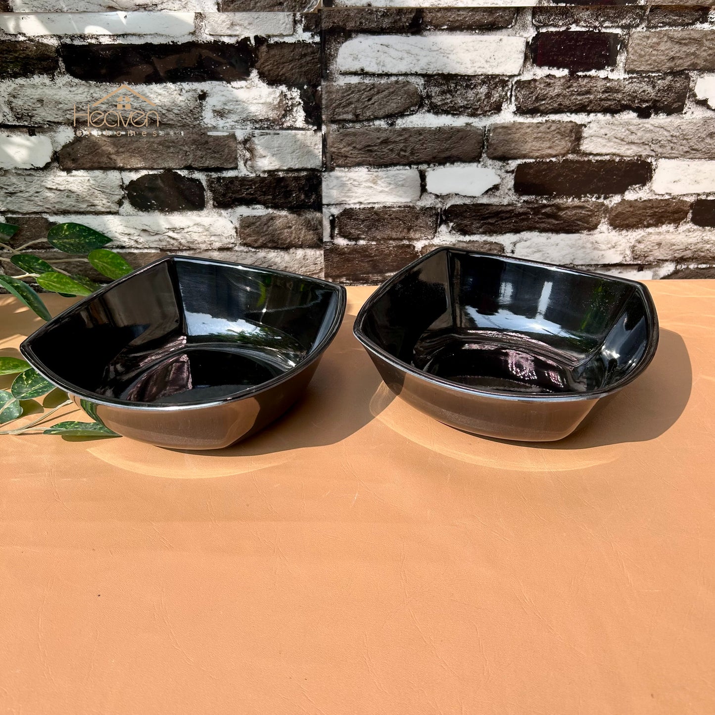 Melamine 28 Pieces Dinner Set Double-Glaze– Stain-Proof, Heavyweight, Durable Design Dinner Set Solid Black