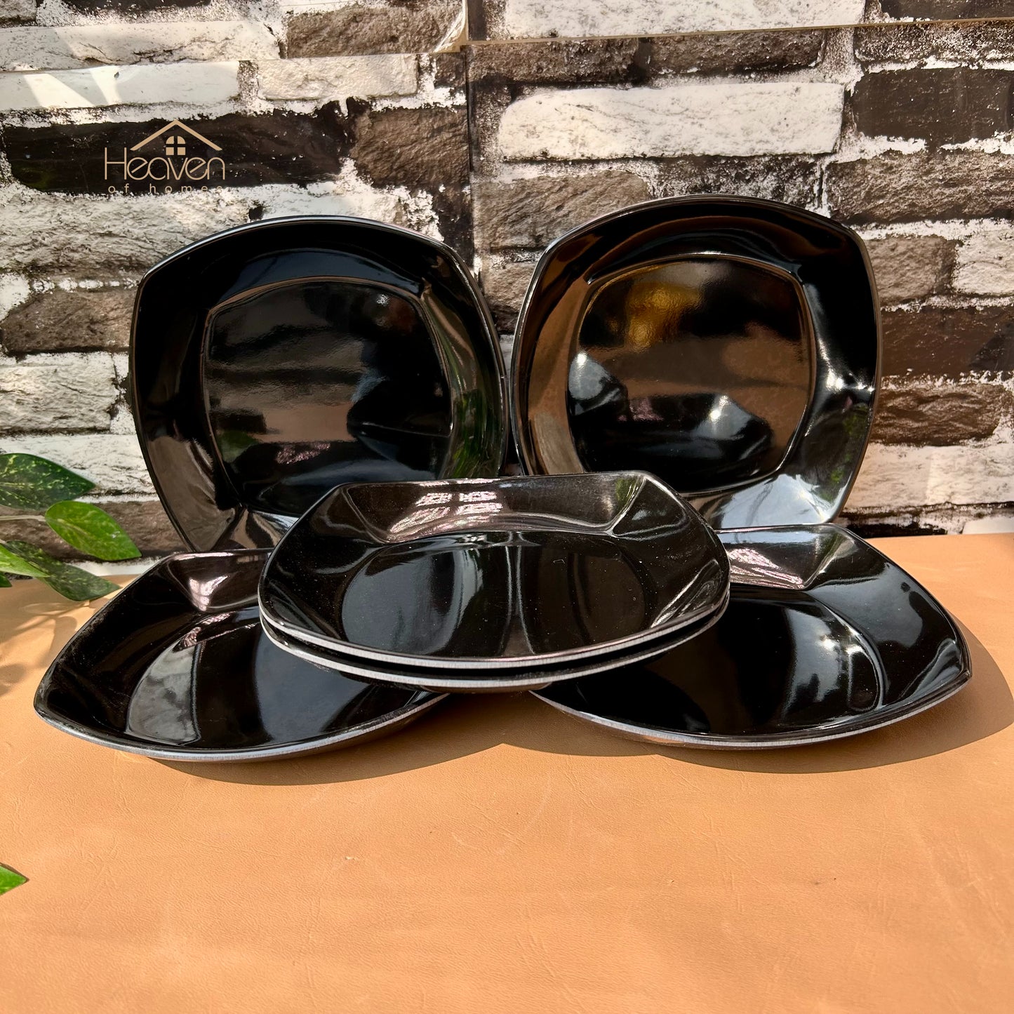 Melamine 28 Pieces Dinner Set Double-Glaze– Stain-Proof, Heavyweight, Durable Design Dinner Set Solid Black