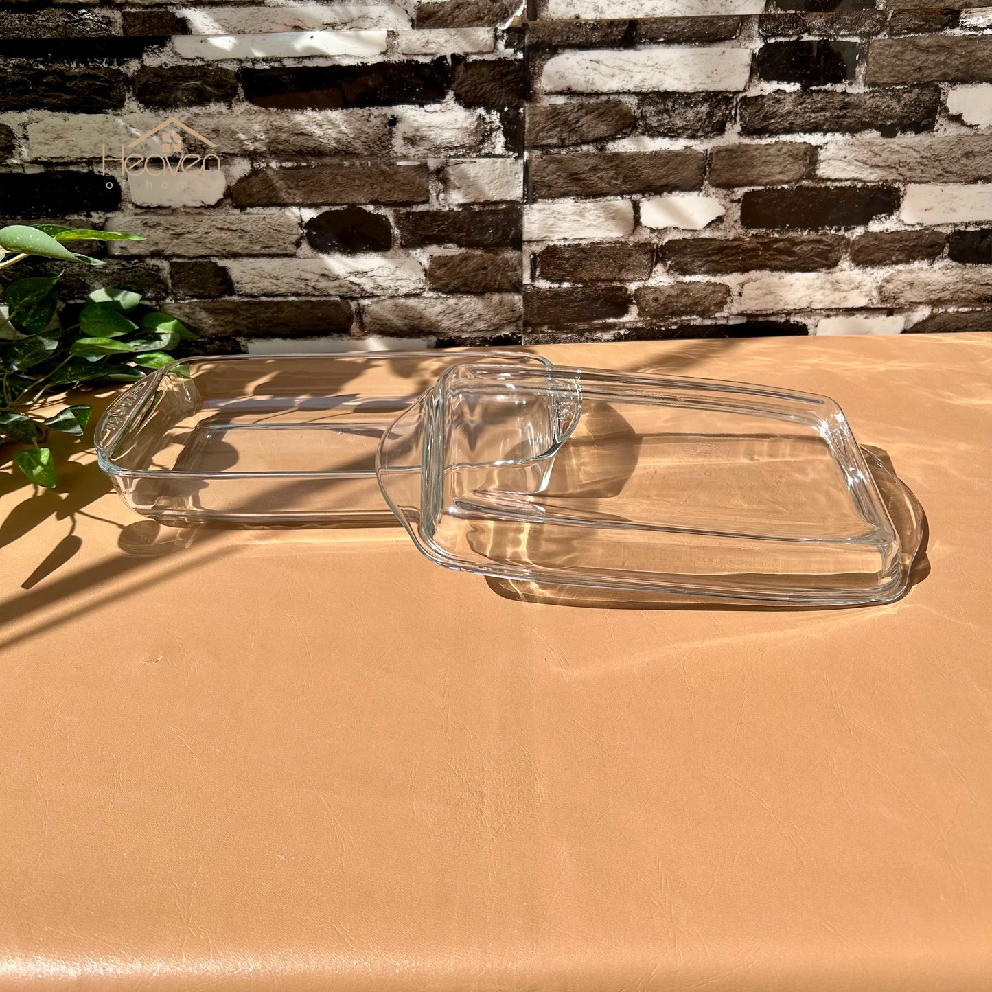 13-Inch Rectangular Glass Serving Casserole Dish with Glass Lid | Imported Clear Glass Serving Dish - Heaven of homes - Sale Pakistan