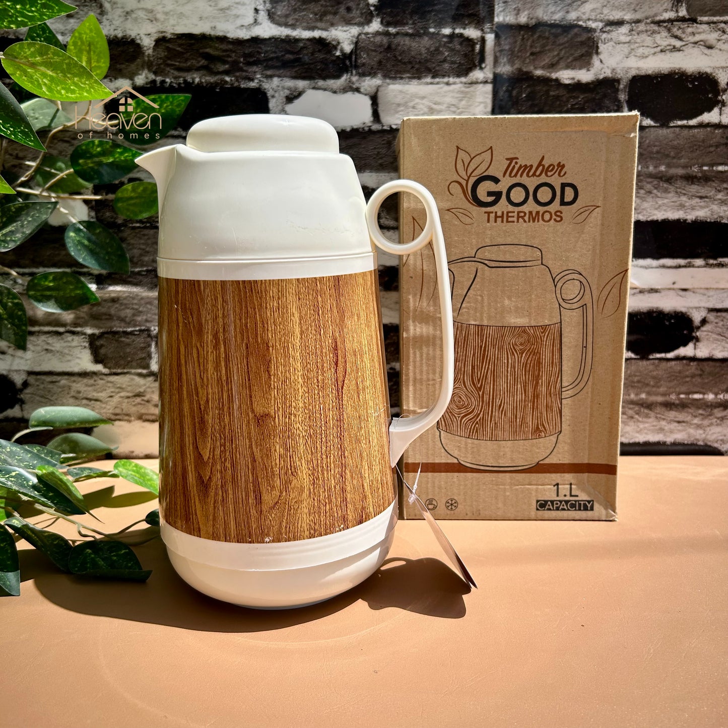 Hot And Cool Vacuum Flask Thermos Pure Food Grade Plastic Body With Double Refill 1 Litre
