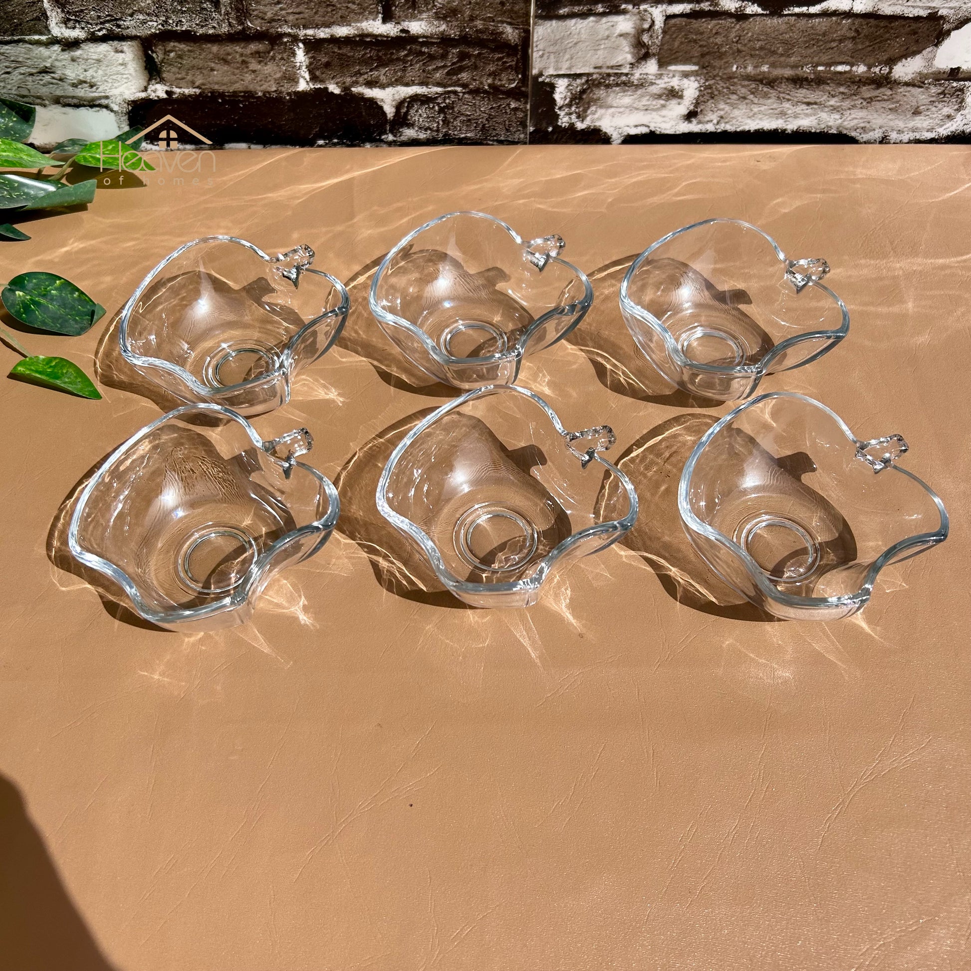 Heaven® Set of 6 Apple-Shaped Glass Fruit Bowls – 4-Inch Clear Dessert & Snack Dishes - Heaven of homes - Sale Pakistan