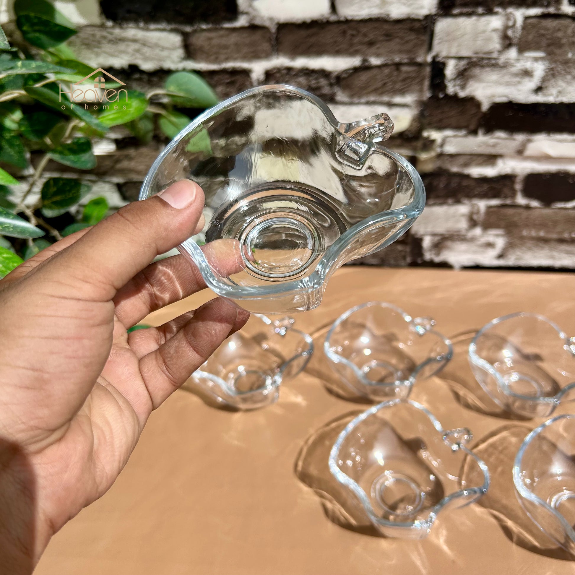 Heaven® Set of 6 Apple-Shaped Glass Fruit Bowls – 4-Inch Clear Dessert & Snack Dishes - Heaven of homes - Sale Pakistan