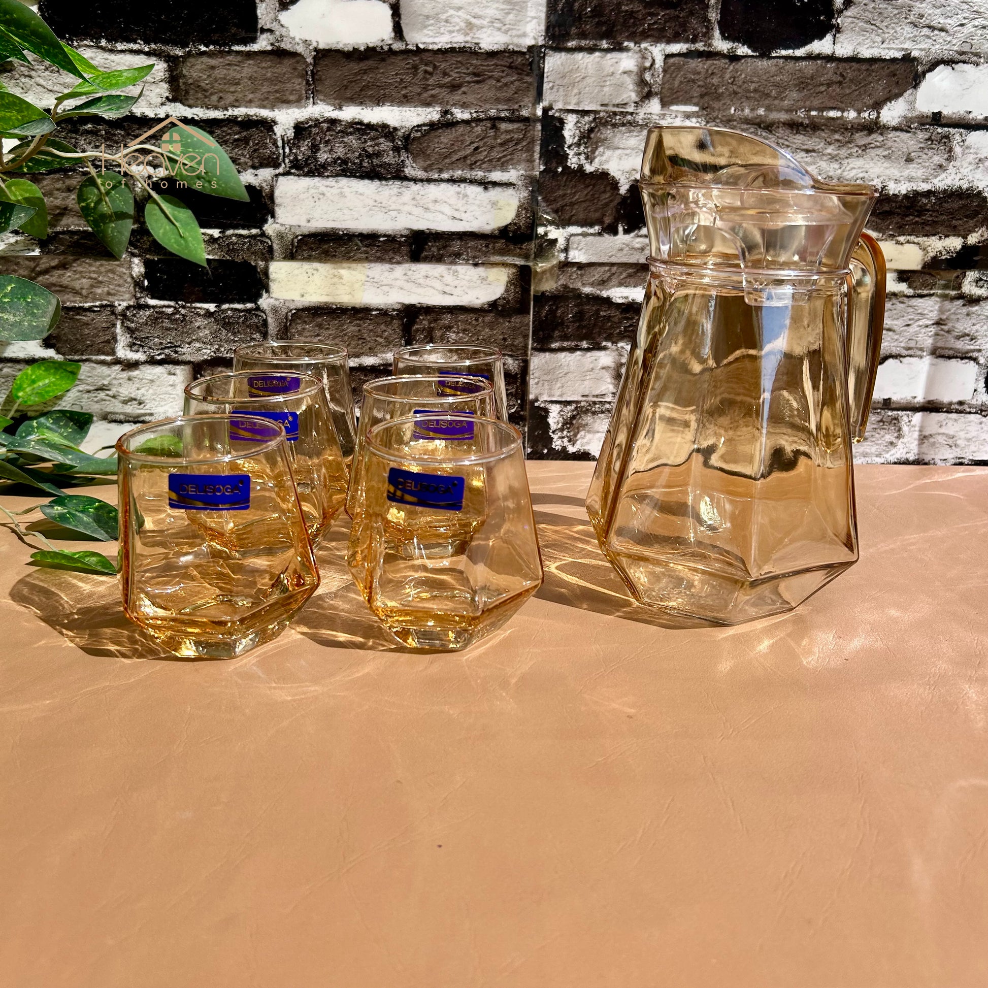 Delisoga® 7-Piece Golden-Accent Water Set – 340ml Clear Transparent Diamond-Shaped Glassware - Heaven of homes - Sale Pakistan