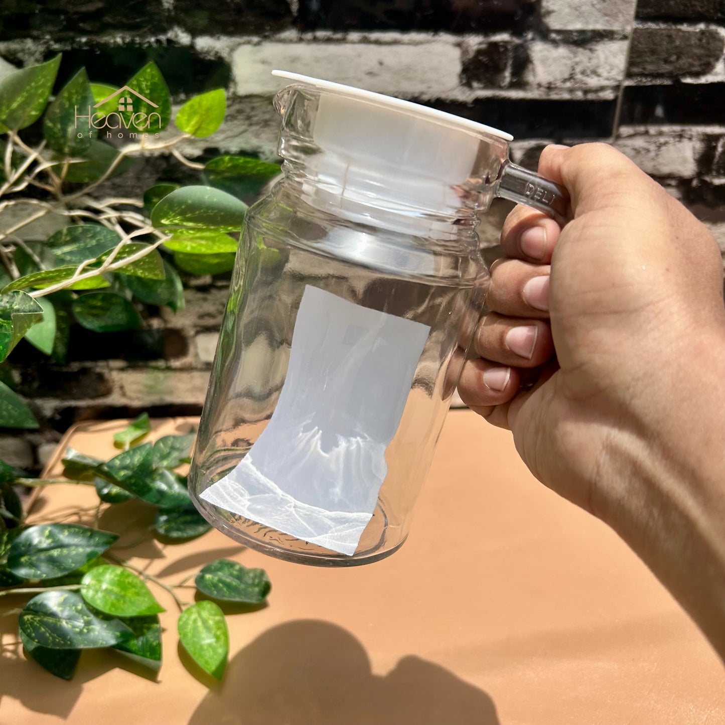 Delisoga® Set of 2 650ml Glass Jug with Lid – Clear Transparent Serving Pitcher Oil Jug - Heaven of homes - Sale Pakistan