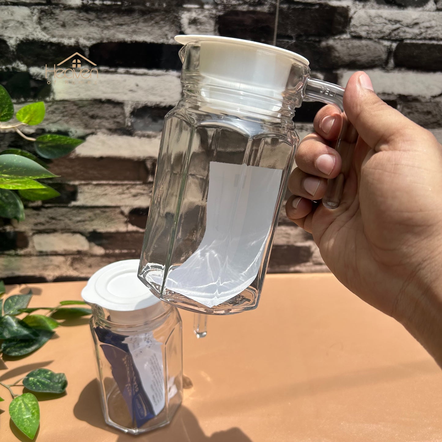 Delisoga® Set of 2 650ml Glass Jug with Lid – Clear Transparent Serving Pitcher Oil Jug - Heaven of homes - Sale Pakistan
