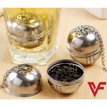 Spice,Herb,Tea and Seasoning Filter Ball with Hanging Hook - Stainless Steel - Heaven of homes