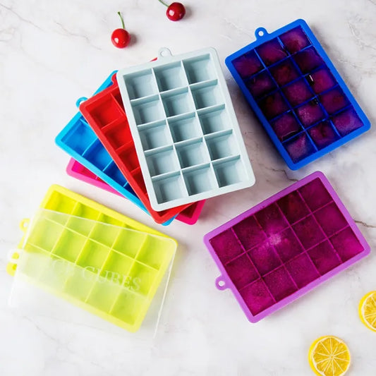 15 Grid Silicone Ice Cube Tray with Lid – BPA-Free, Easy Release Square Ice Mold for Whiskey, Cocktails, Coffee, Baby Food & Popsicles – Reusable, Stackable & Odor-Free Freezer Tray