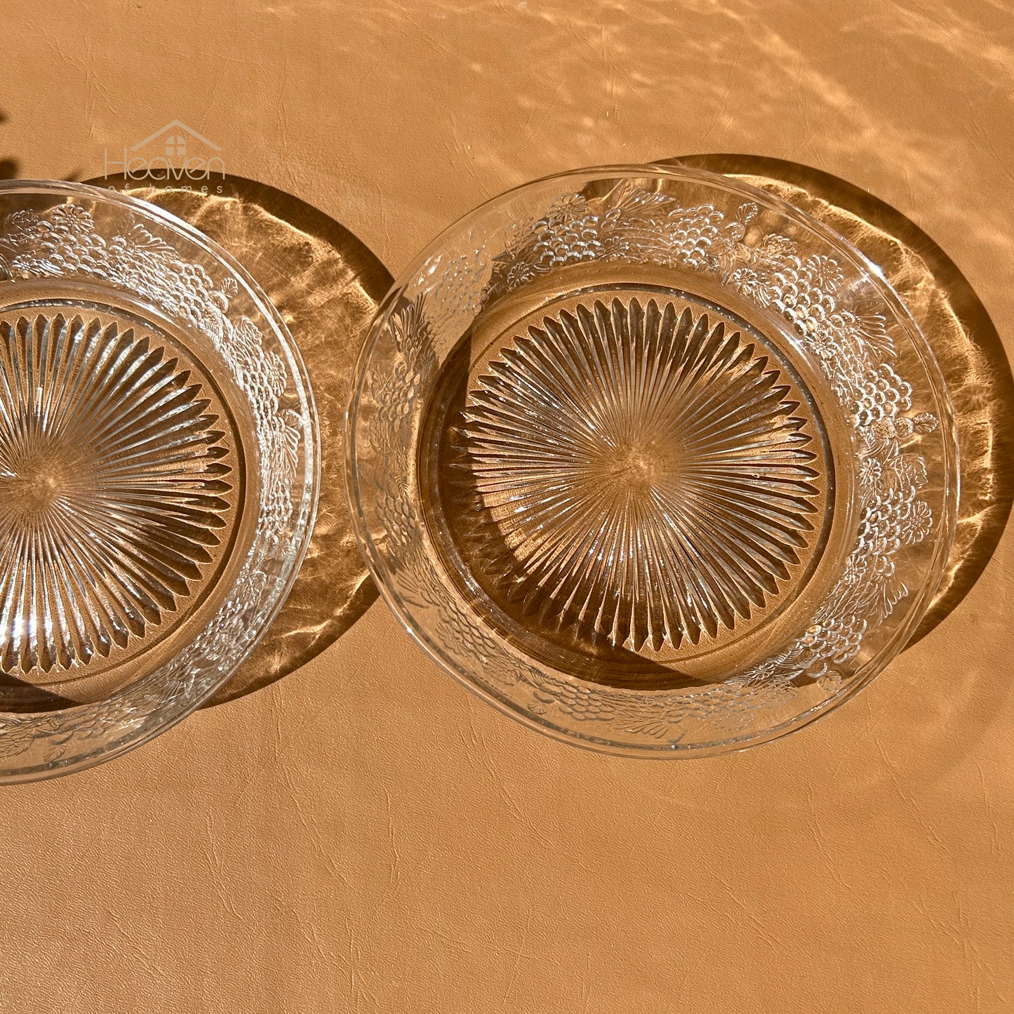 Heaven® Set of 2 Clear Glass Plates – 9-Inch Transparent Dinner Plates