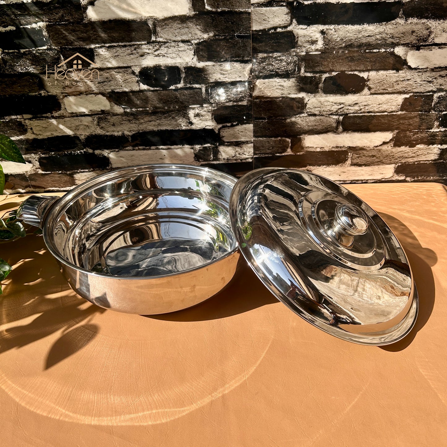 Heaven® Stainless Steel Hot Pot – Durable Insulated Food & Double Body with Side Locks