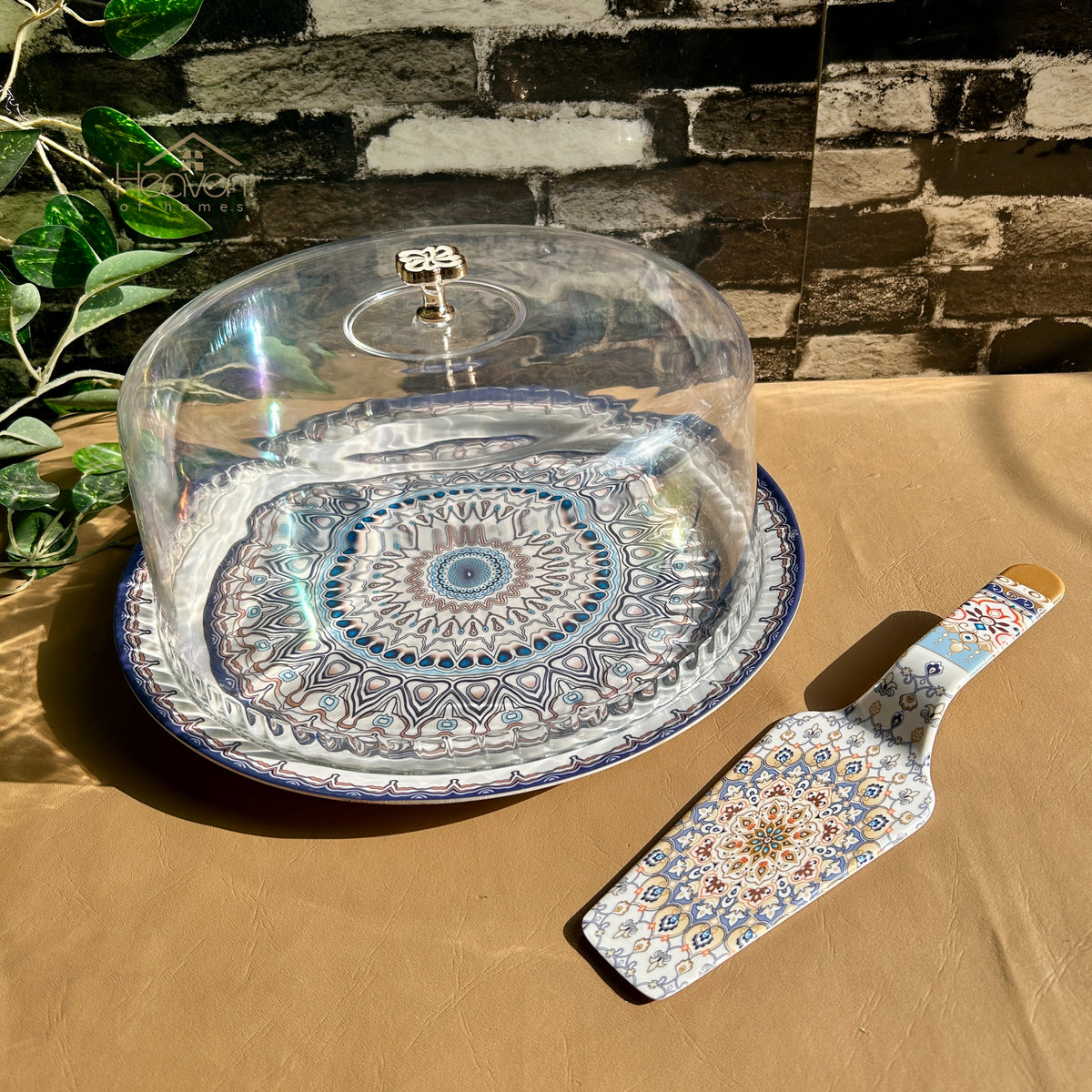 Heaven® 13-Inch Cake Cover with Clear Acrylic Lid & Serving Spatula | Cake Display & Storage Melamine