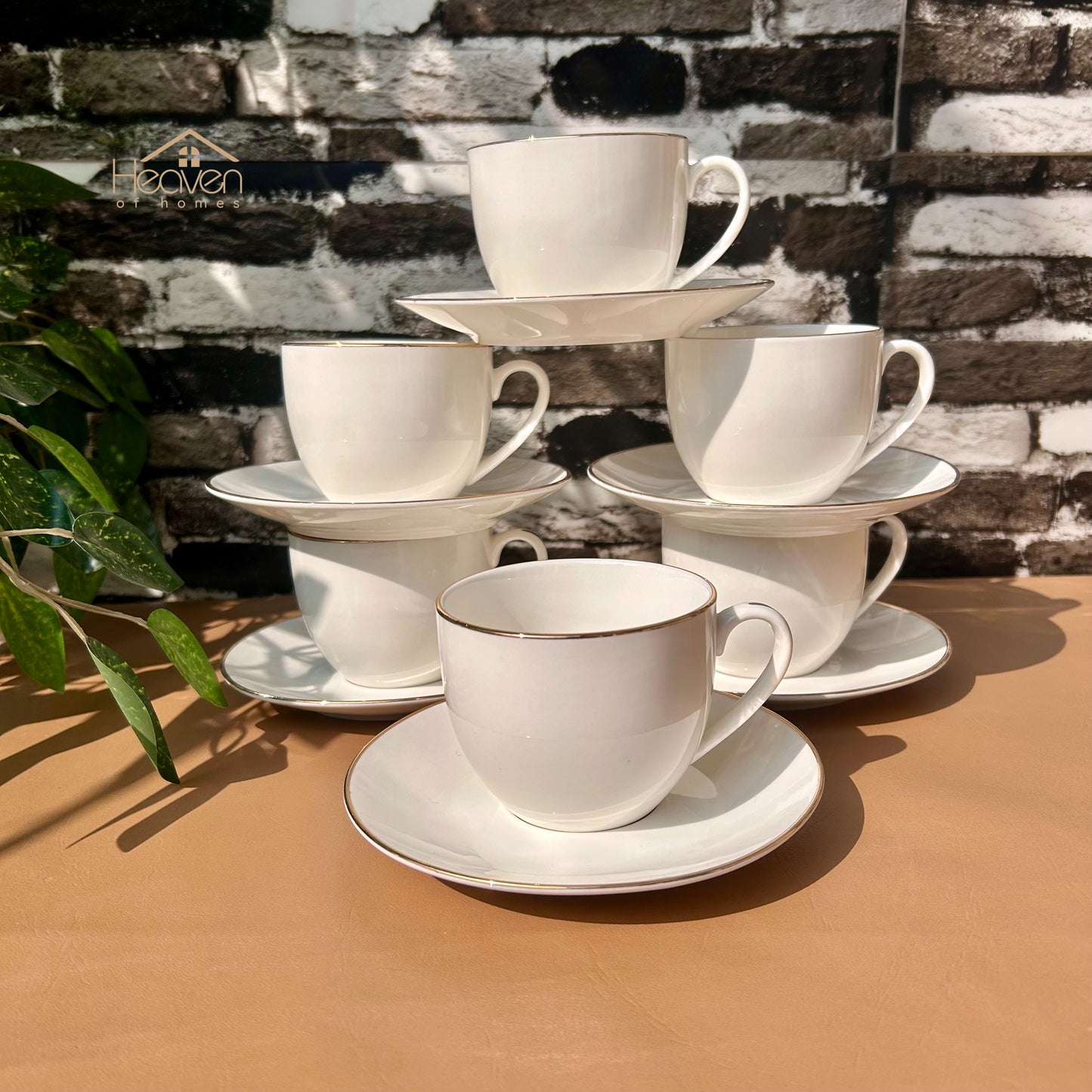 Bone China Cup and Saucer Set – Weightless Perfection with Golden Rim