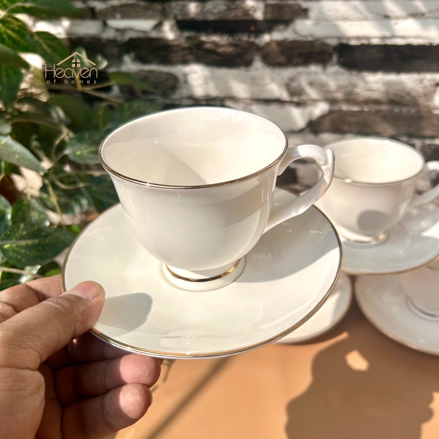 Bone China Cup and Saucer Set of 6 – Weightless Perfection with Golden Rim 001