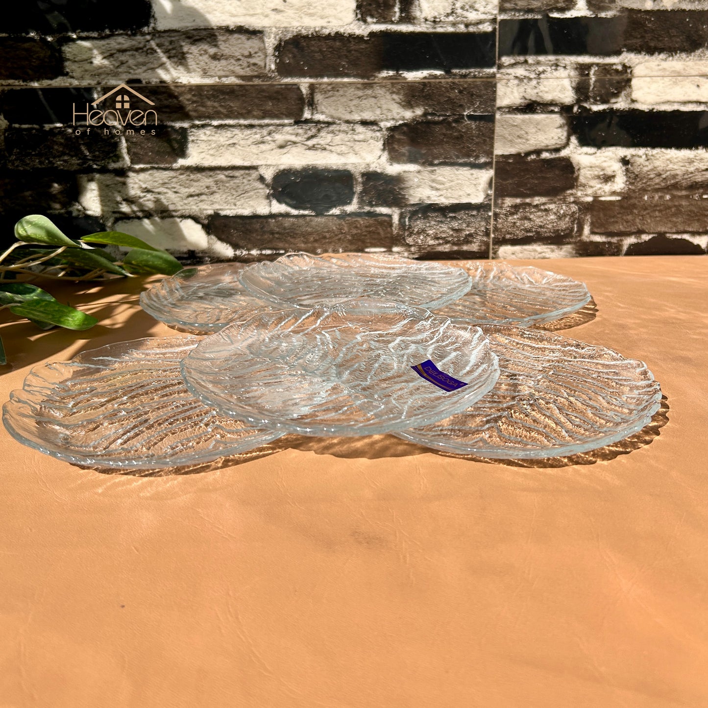 Delisoga® Set of 6 Clear Glass Quarter Plates – Elegant & Durable - PO3-7E