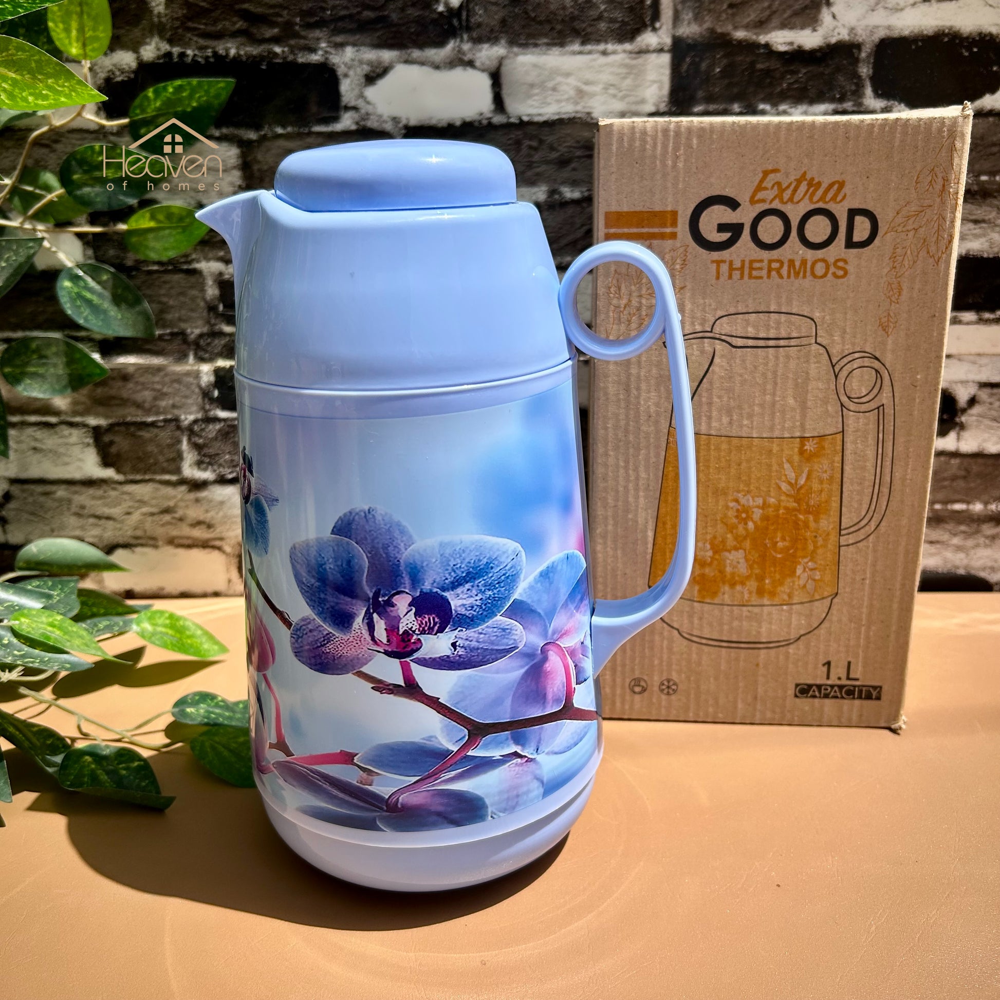 Hot And Cool Vacuum Flask Thermos Pure Food Grade Plastic Body With Double Refill 1 Litre - Heaven of homes - Sale Pakistan