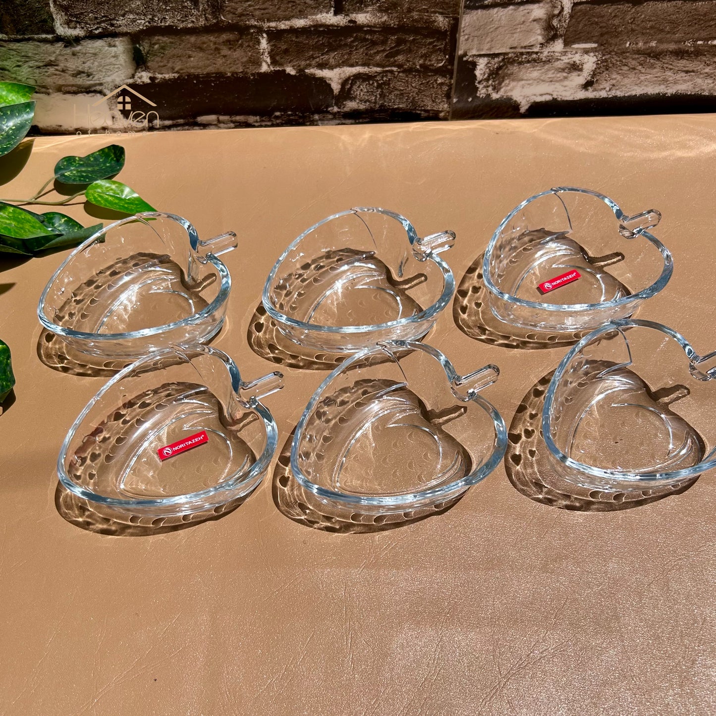 Heaven® Set of 6 Strawberry Shaped Fruit Bowls Transparent Glass 4.5 Inches Each - Heaven of homes - Sale Pakistan