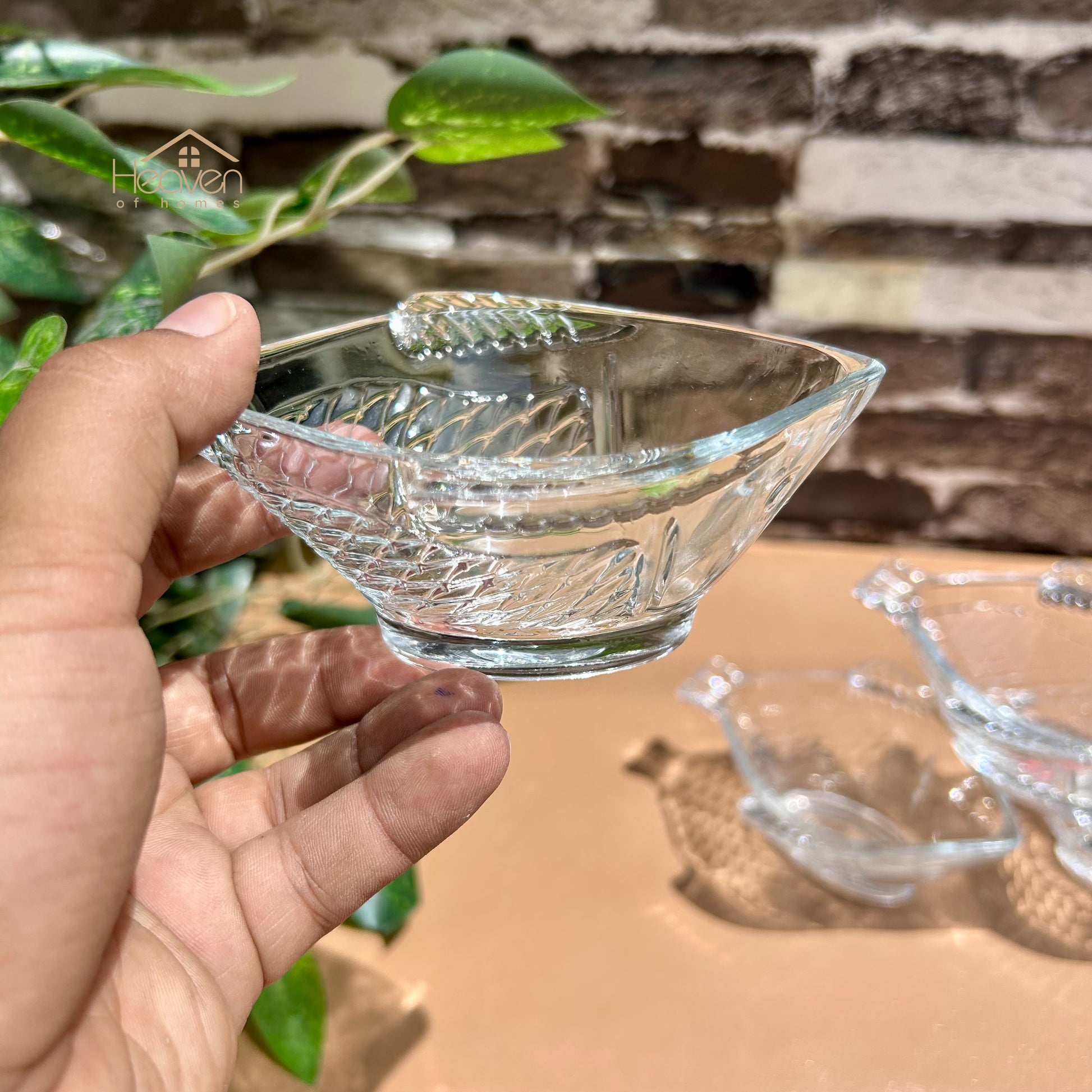 Heaven® Set of 6 Fish Shaped Fruit Bowls Transparent Glass 4.5 Inches Each Clear Glass Custard Bowls - Heaven of homes - Sale Pakistan