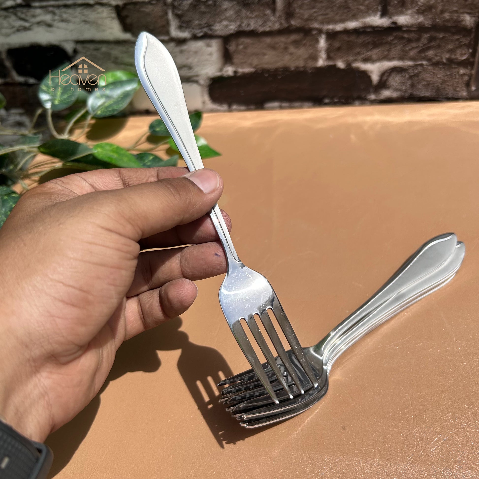 Heaven® Pure Stainless Steel Cutlery Silverware Set for 6 Rust-Resistant & Dishwasher Safe - Heaven of homes - Sale Pakistan