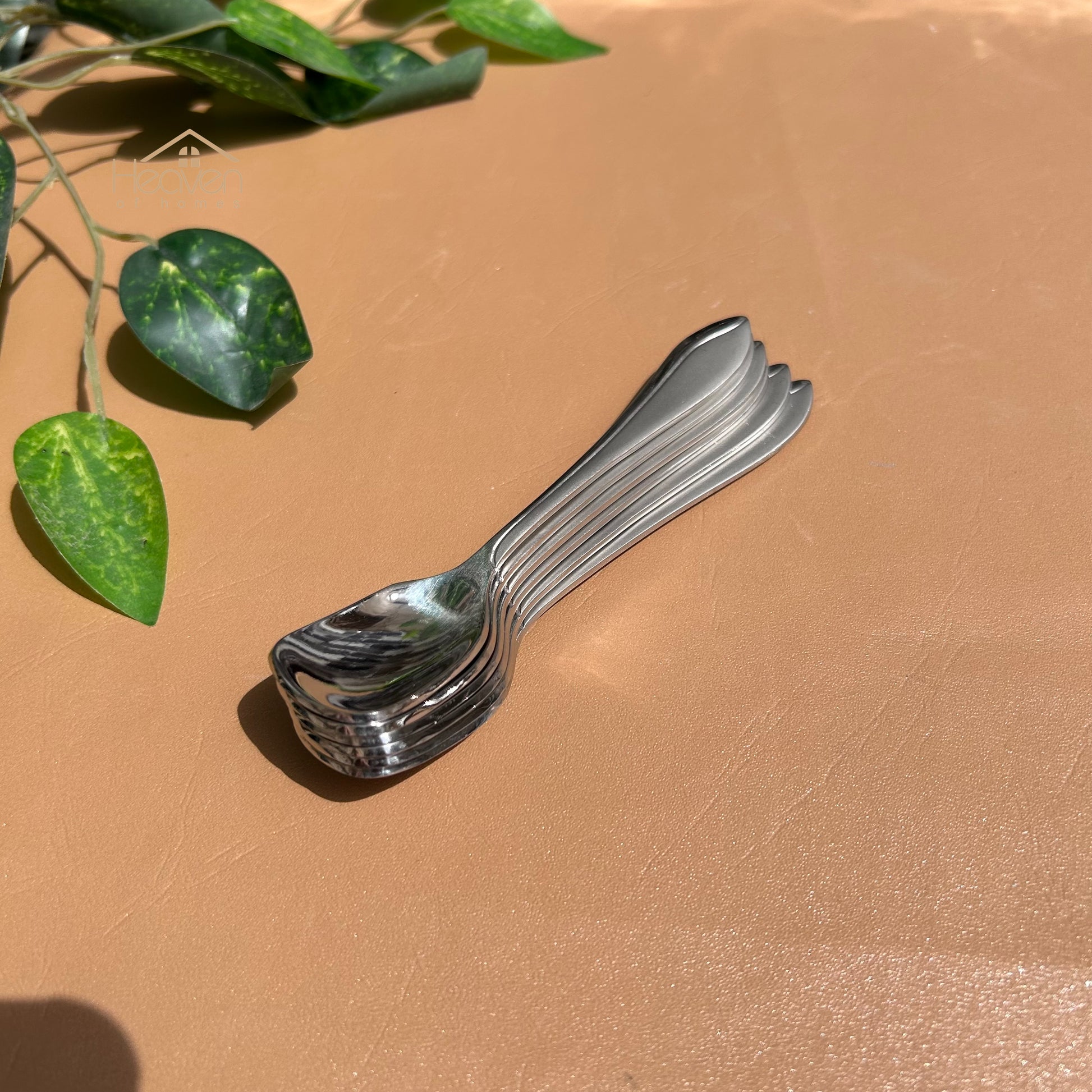 Heaven® Pure Stainless Steel Cutlery Silverware Set for 6 Rust-Resistant & Dishwasher Safe - Heaven of homes - Sale Pakistan