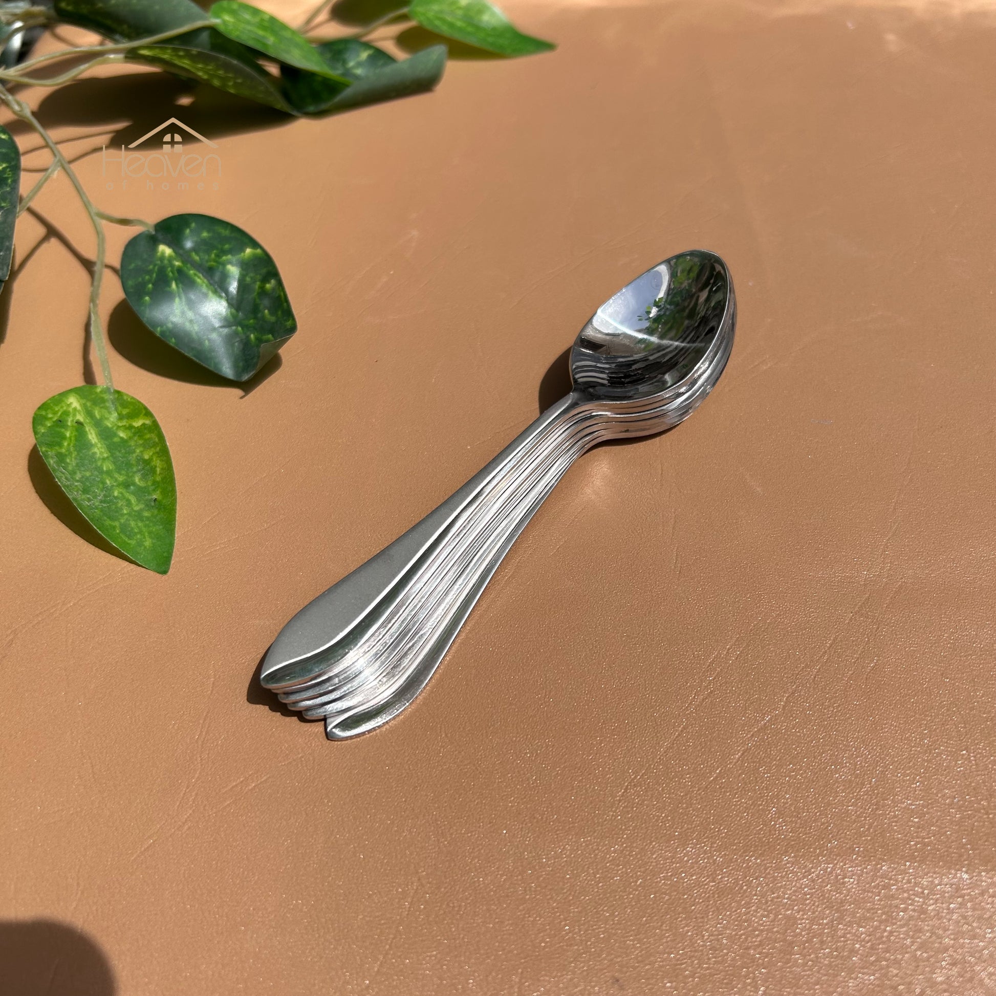 Heaven® Pure Stainless Steel Cutlery Silverware Set for 6 Rust-Resistant & Dishwasher Safe - Heaven of homes - Sale Pakistan