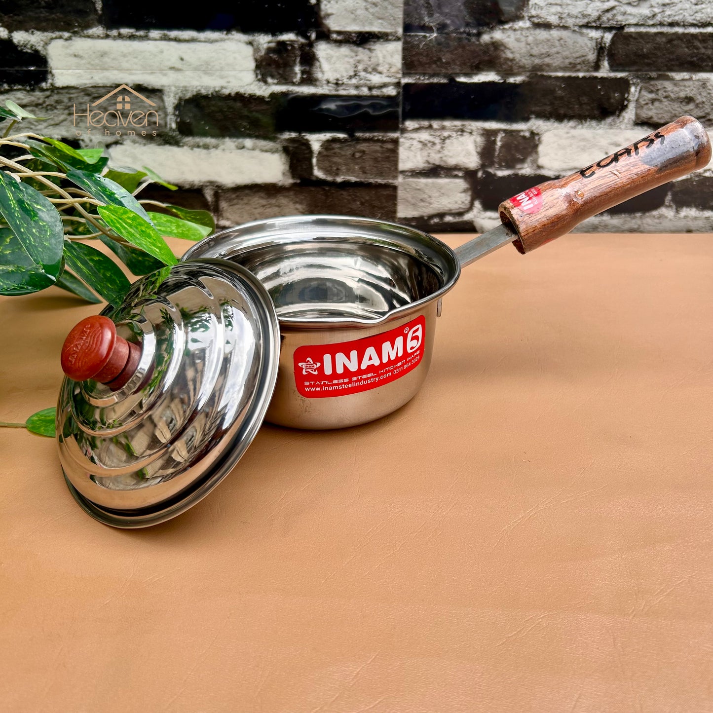 Stainless Steel Sauce Pan with Wooden Handle – Medium Weight Cookware