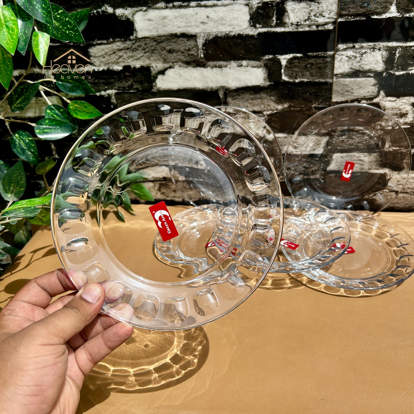 Deli® Set of 6 Clear Glass Quarter Plates | Perfect for Snacks & Desserts 7.5 inches