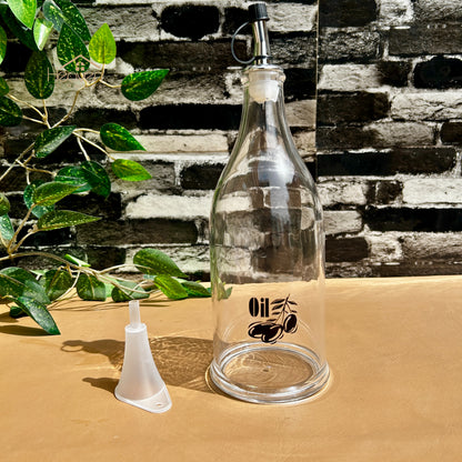 Heaven® Acrylic Oil Bottle 800ml – Reusable Cooking Oil Dispenser with Pourer