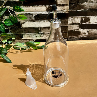 Heaven® Acrylic Oil Bottle 800ml – Reusable Cooking Oil Dispenser with Pourer