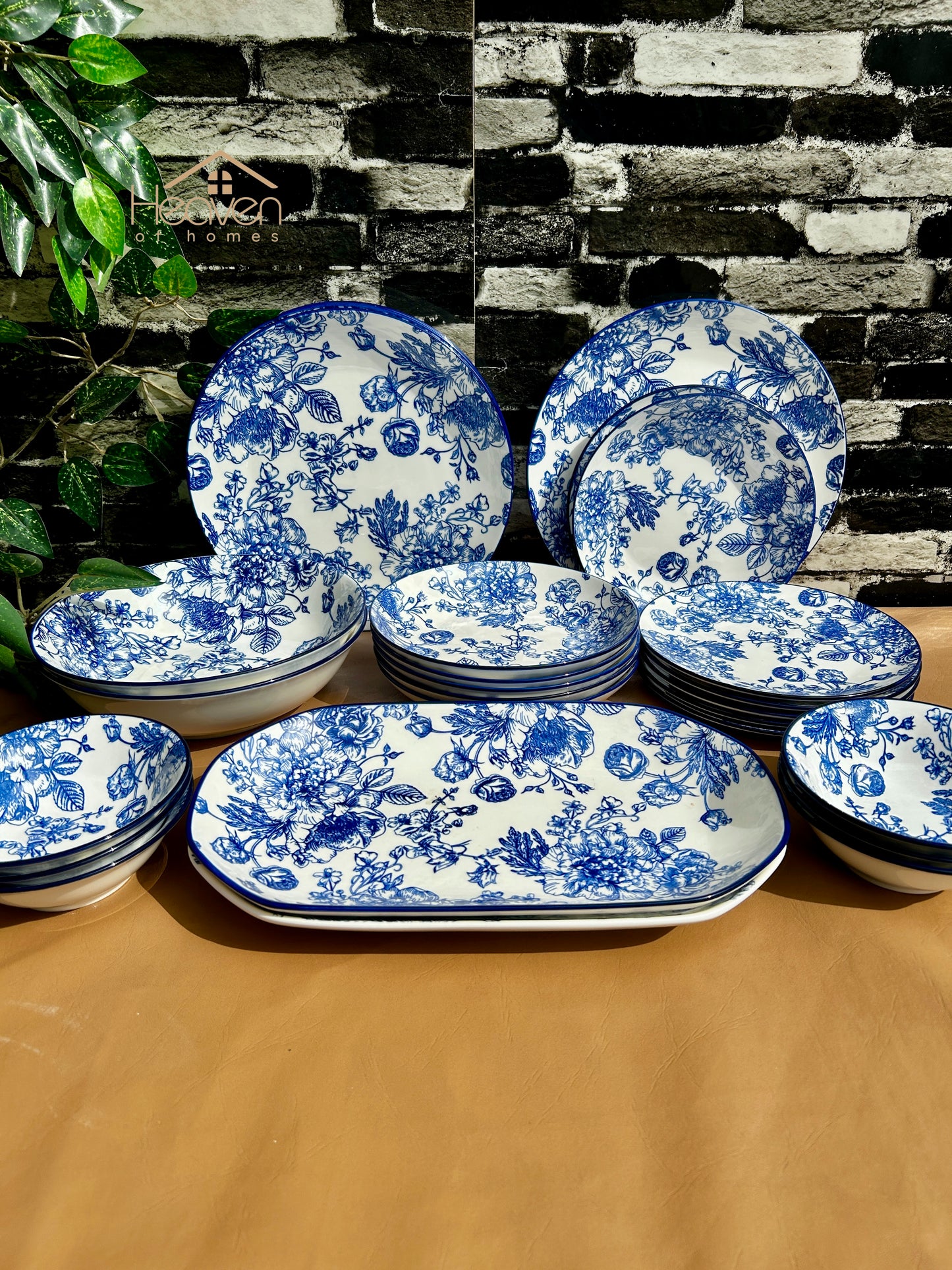 Heaven® 28-Piece Floral Blue Dinnerware Set – Elegant Tableware Set for Family Dining