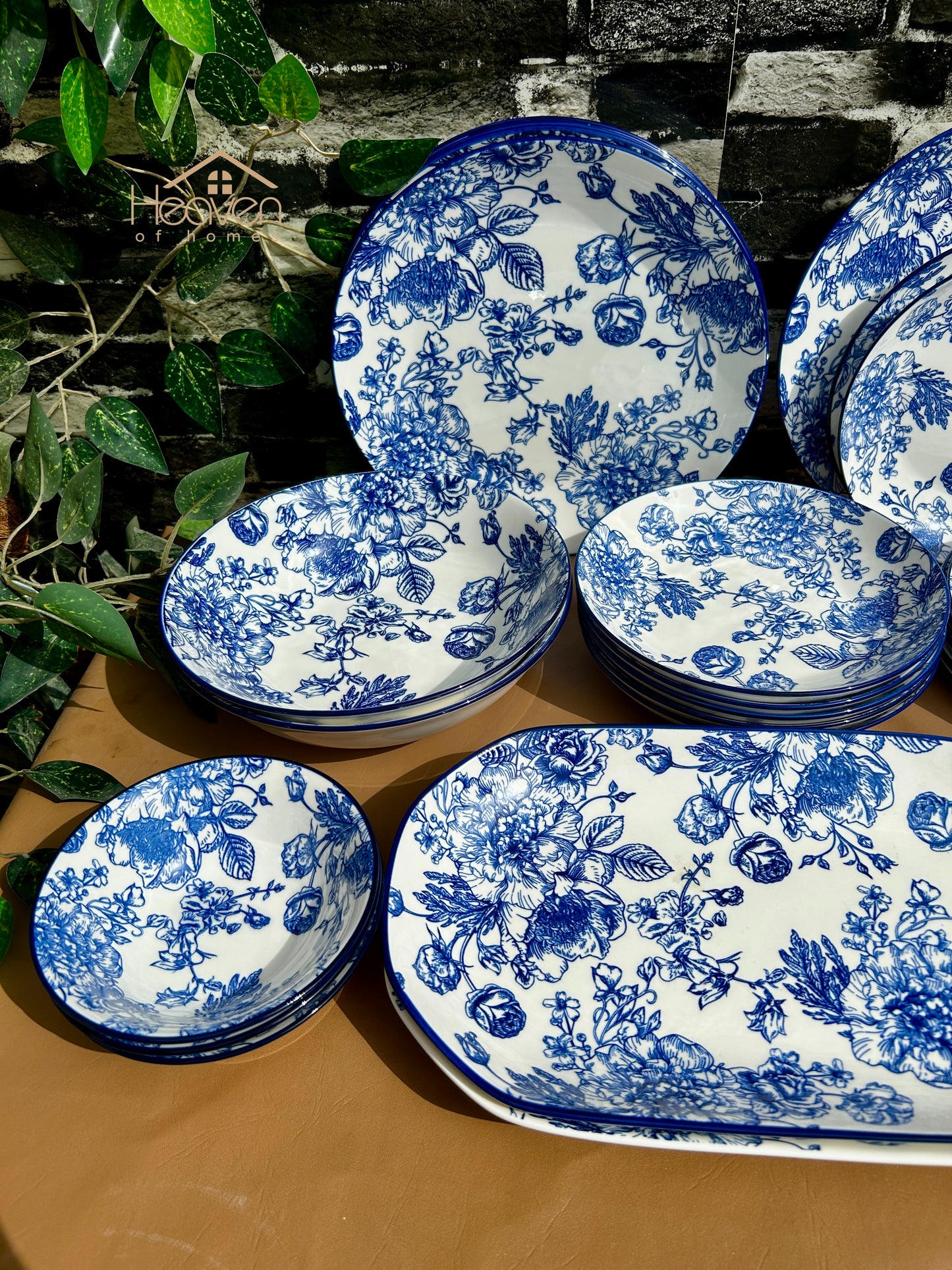 Heaven® 28-Piece Floral Blue Dinnerware Set – Elegant Tableware Set for Family Dining