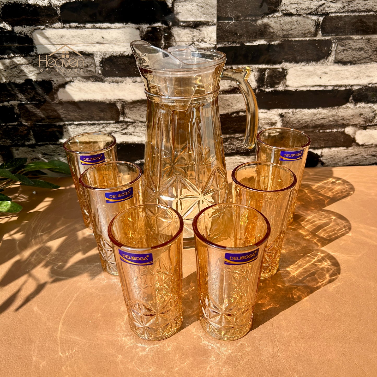 Delisoga® 7-Piece Gold Trimmed Premium Glass Drinkware Set – 1 Jug & 6 Glasses for Water, Juice & Beverages