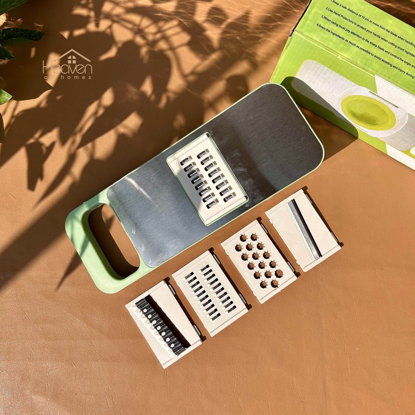 Heaven® Salad Cutter with Easy Grip – Quick Veggie & Fruit Slicing and Grating