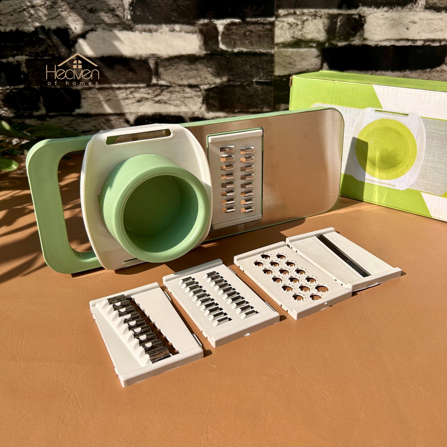 Heaven® Salad Cutter with Easy Grip – Quick Veggie & Fruit Slicing and Grating