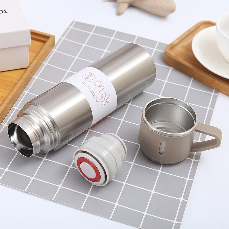 Double-Wall Stainless Steel Vacuum Thermos Flask with Handle and Insulated Lid Set With 2 Stainless Steel Cups for Hot and Cold Beverages 500 ML - Heaven of homes